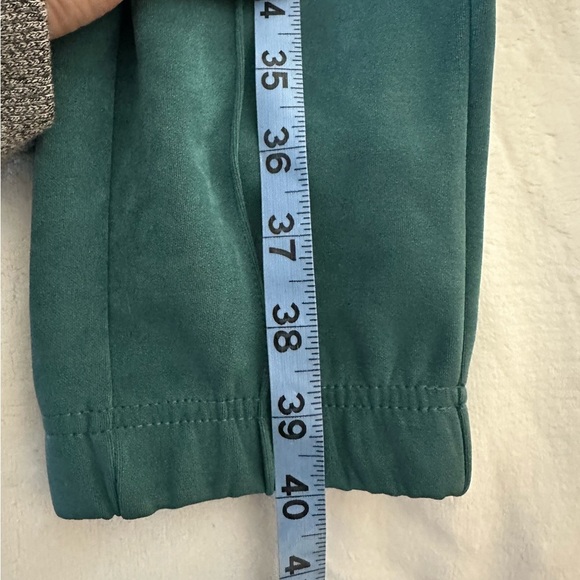 GUESS GREEN SWEATPANTS NWOT - Picture 7 of 7
